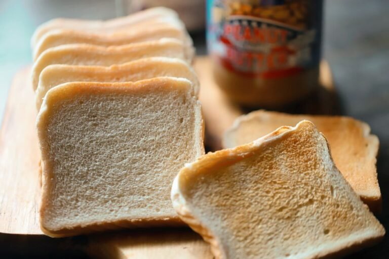 toast bread toaster